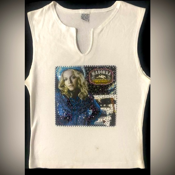MADONNA Dolce & Gabbana Drowned World Tour 2001 MUSIC Cropped T Crystal Studs L - Picture 1 of 6